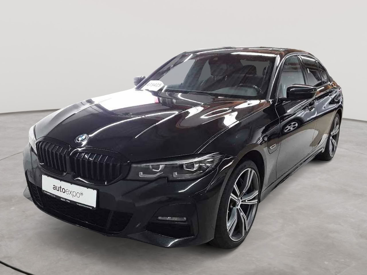 BMW 330e xDrive Aut. M Sport 2