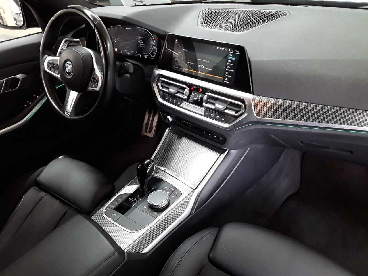 BMW 330e xDrive Aut. M Sport 9