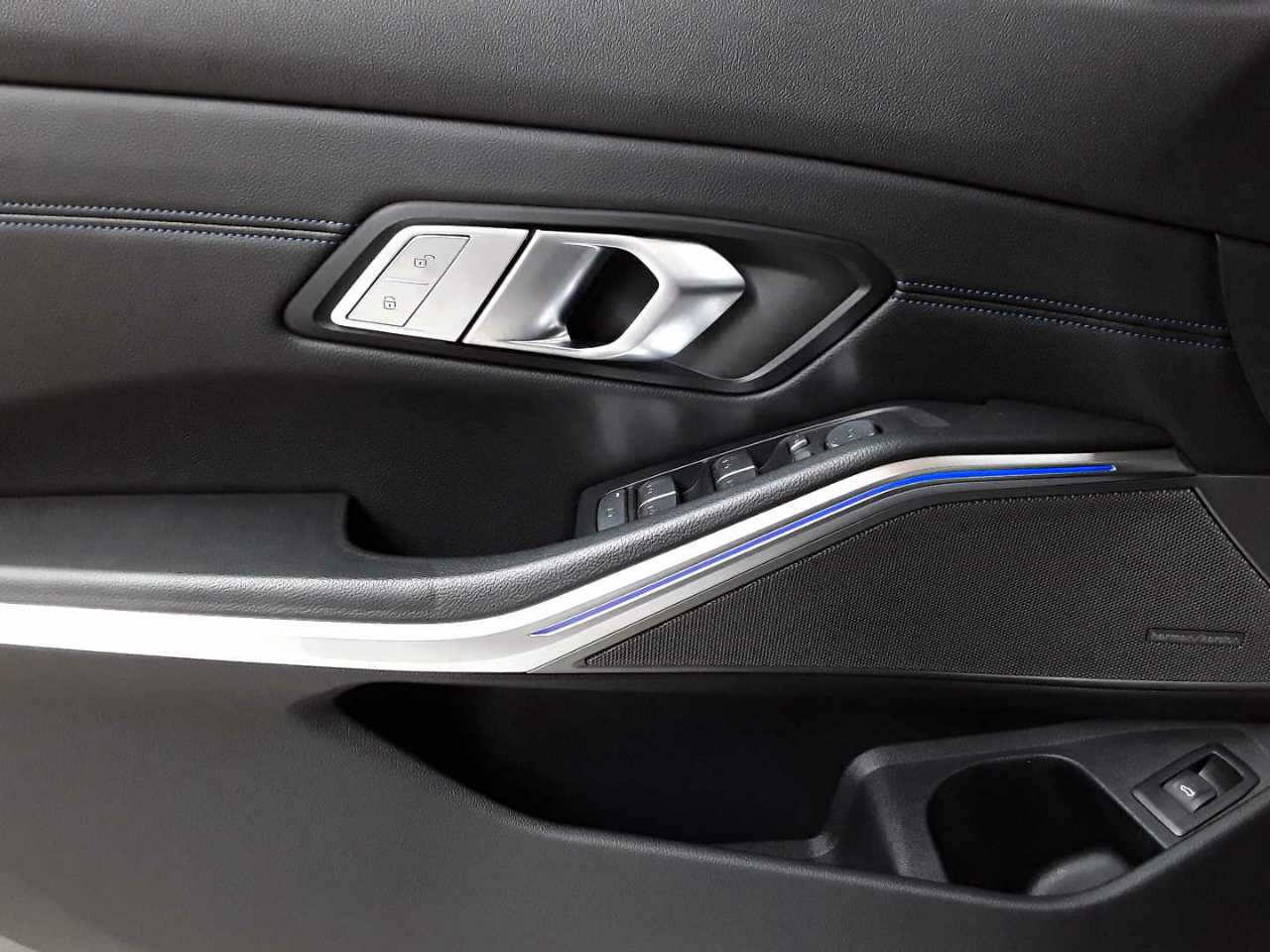 BMW 320d Touring xDrive Aut. M Sport 18