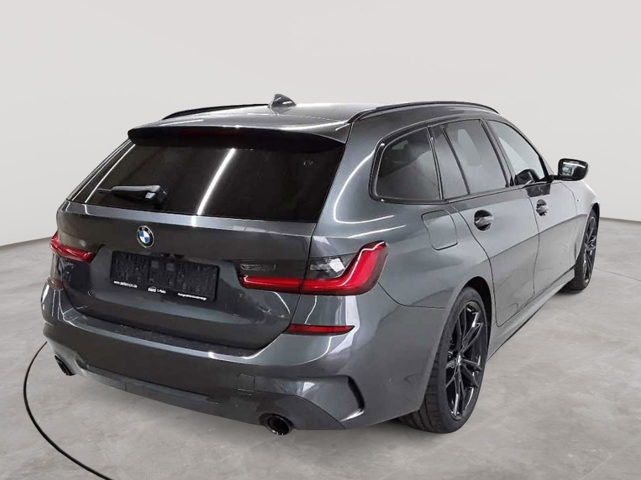 BMW 320d Touring xDrive Aut. M Sport 4