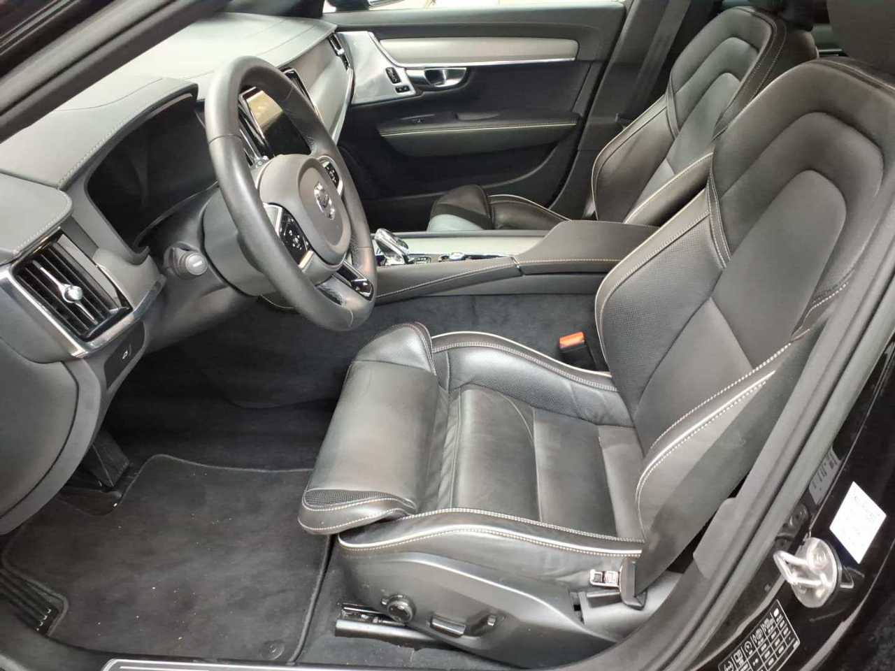 Volvo V90 B5 B Ultimate Dark 7