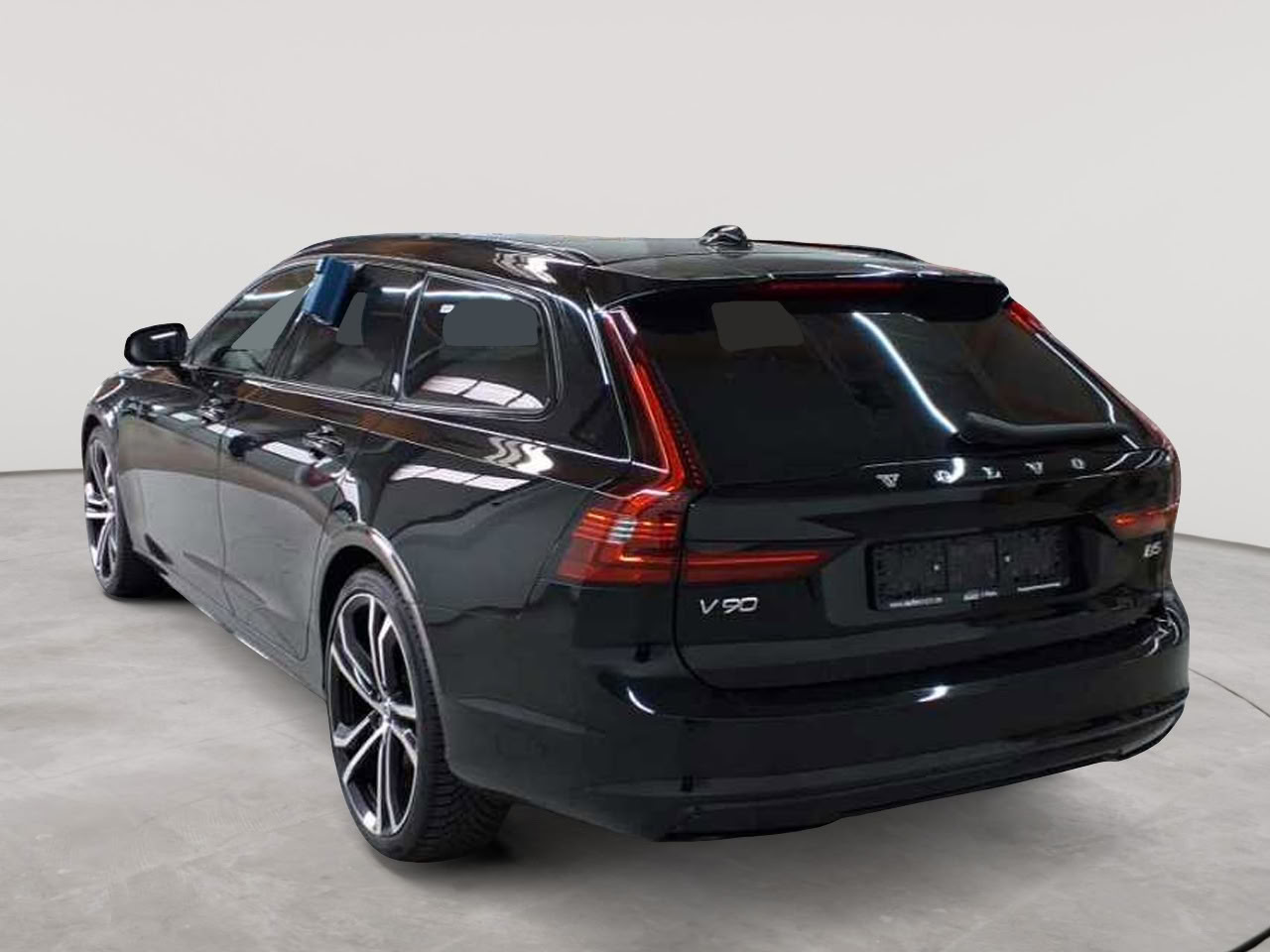 Volvo V90 B5 B Ultimate Dark 5