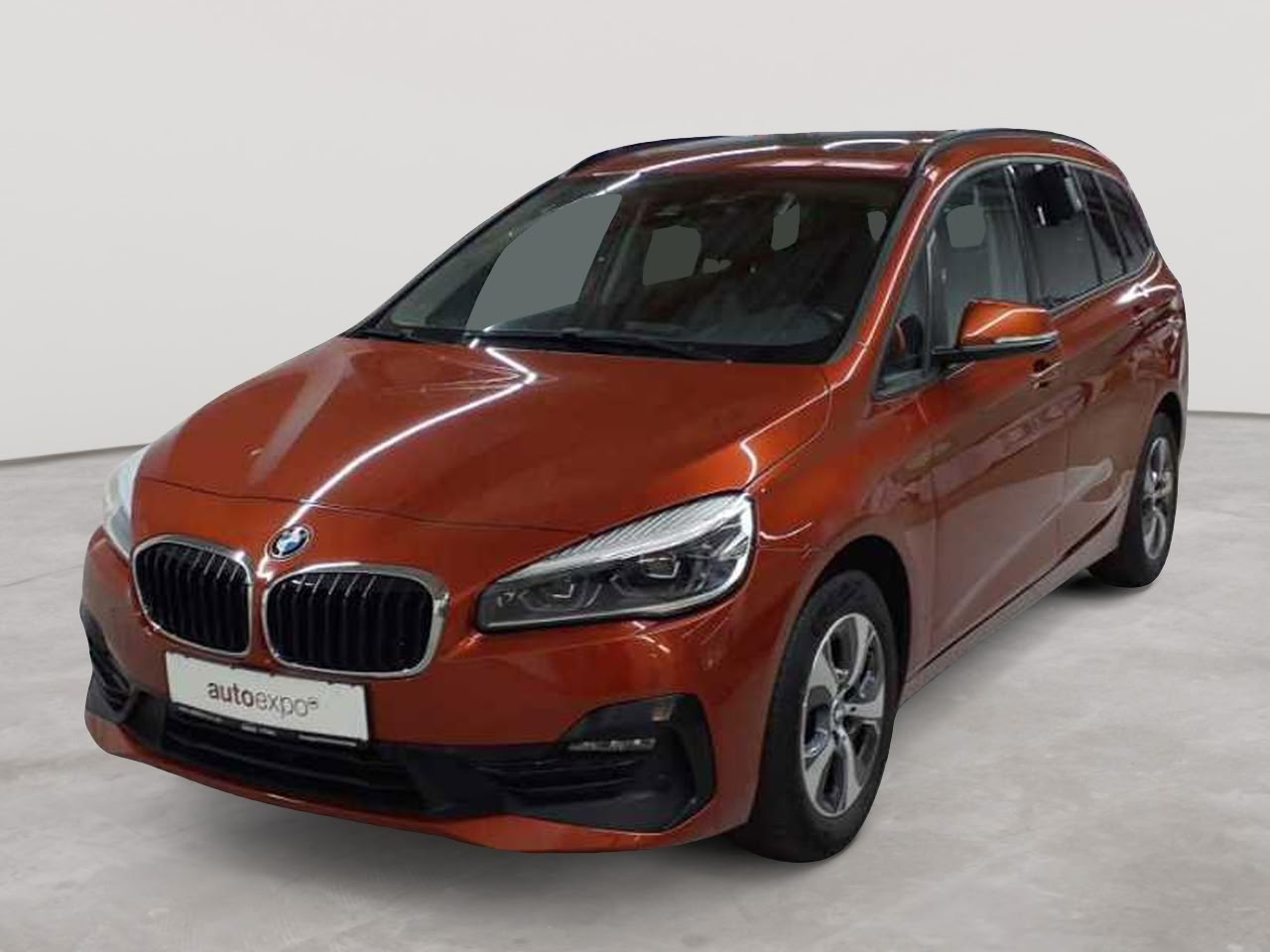 BMW 218i Gran Tourer Sport Line 2