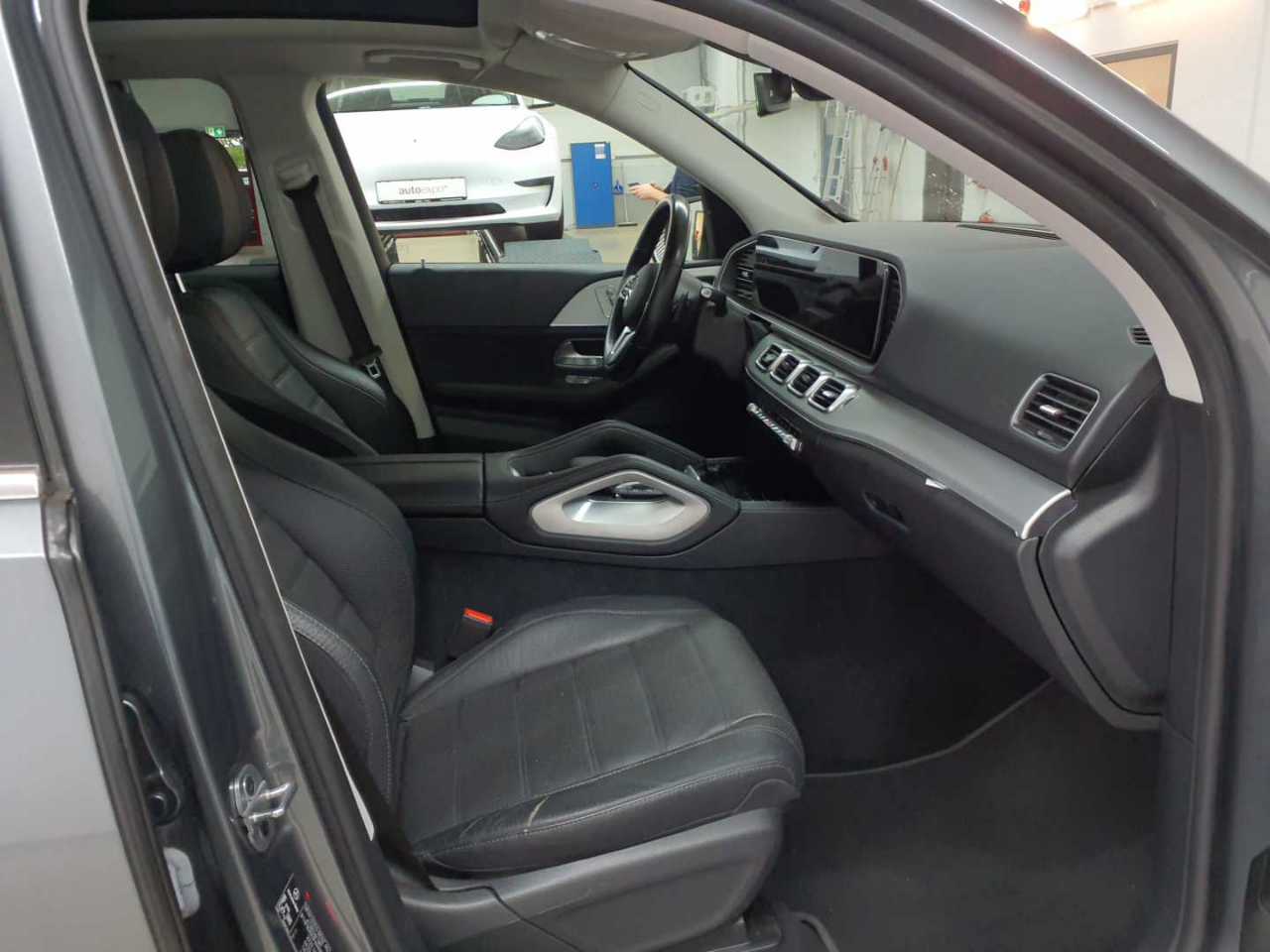 Mercedes-Benz GLE 300 d 4Matic 9G-TRONIC 8