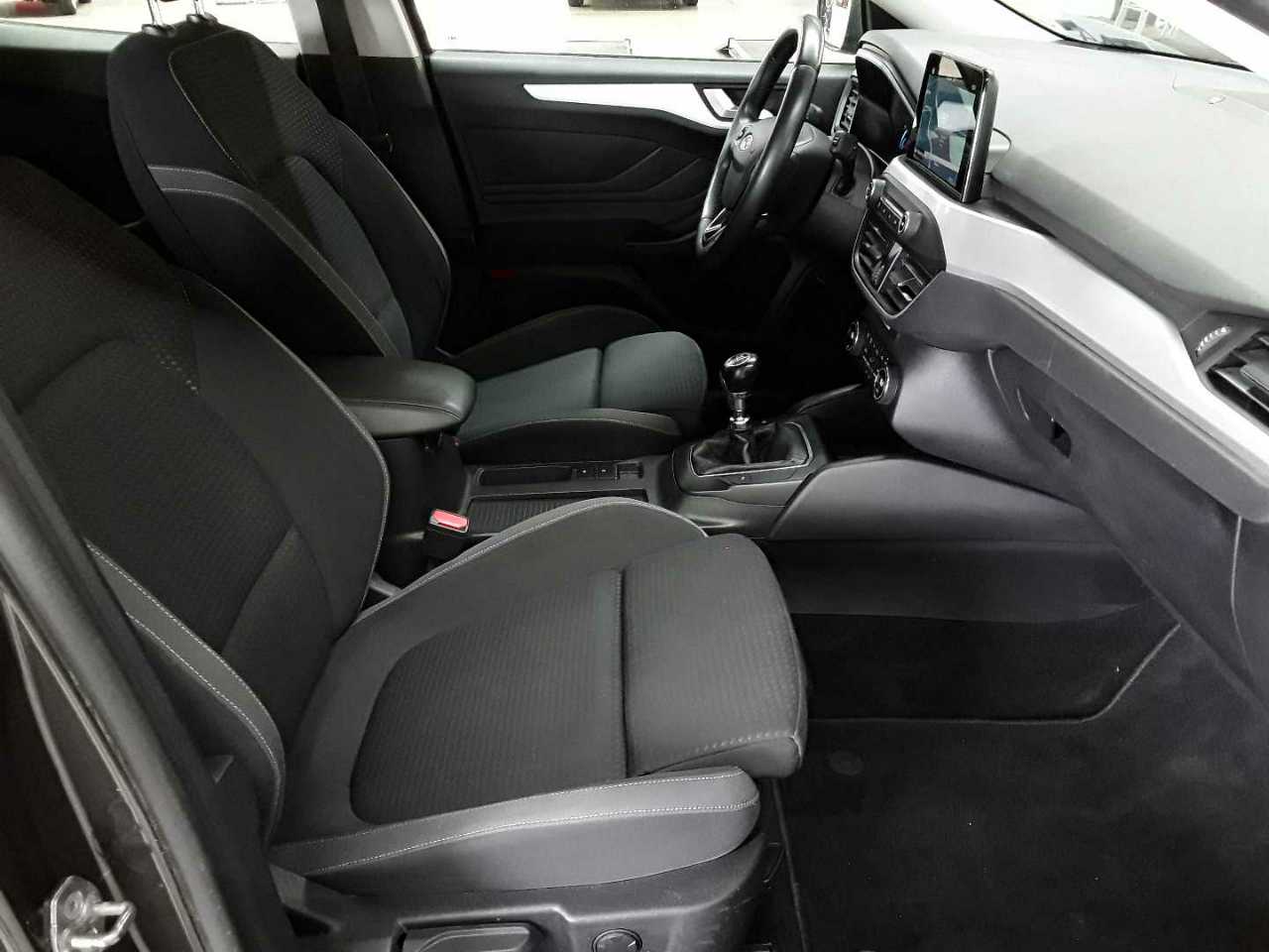 Ford Focus Turnier 1.5 EcoBlue Start-Stopp-System COOL&CONNECT 8