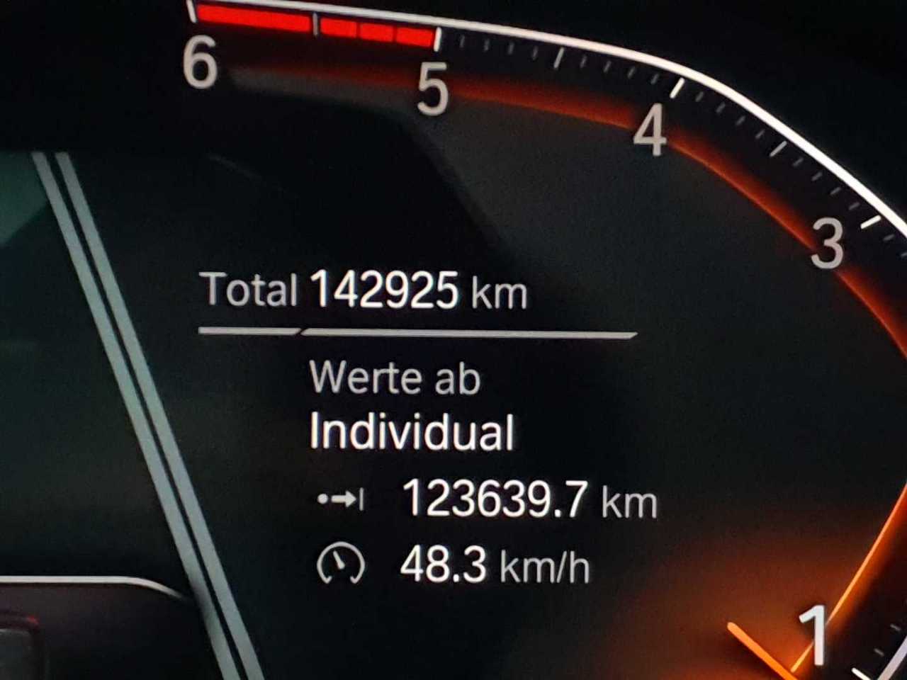 BMW 318d Touring Advantage 11