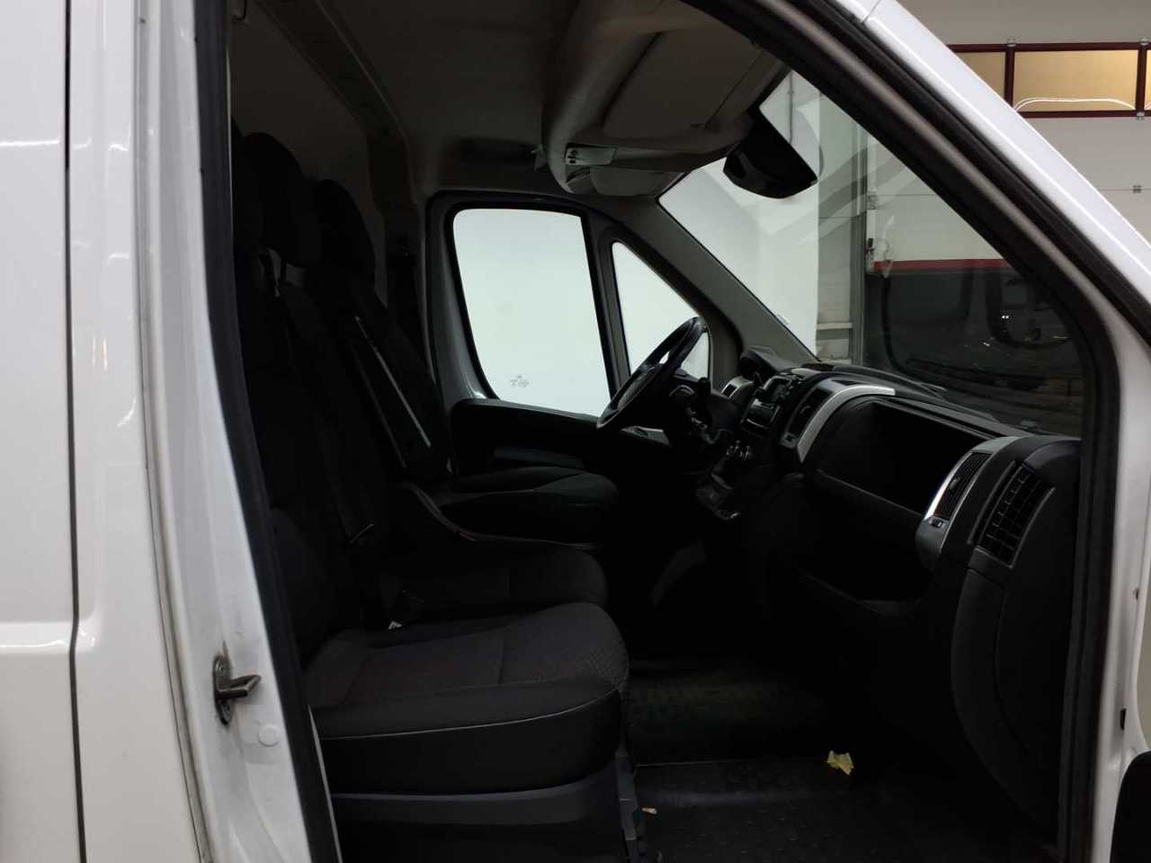 Opel Movano 2.2 D L2H1 2WD VA Edition 8