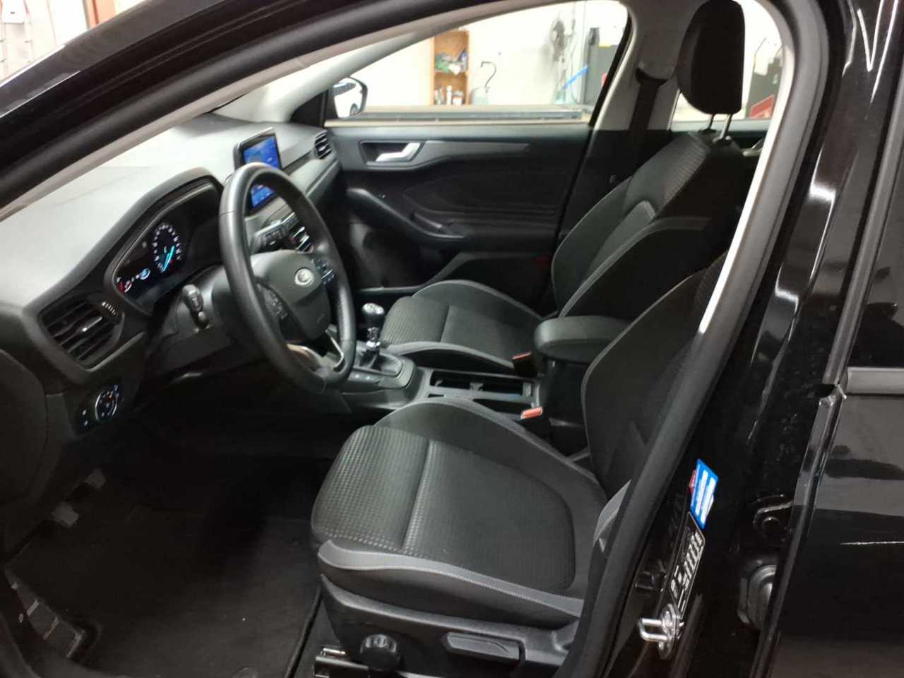 Ford Focus Turnier 1.5 EcoBlue Start-Stopp-System COOL&CONNECT 7