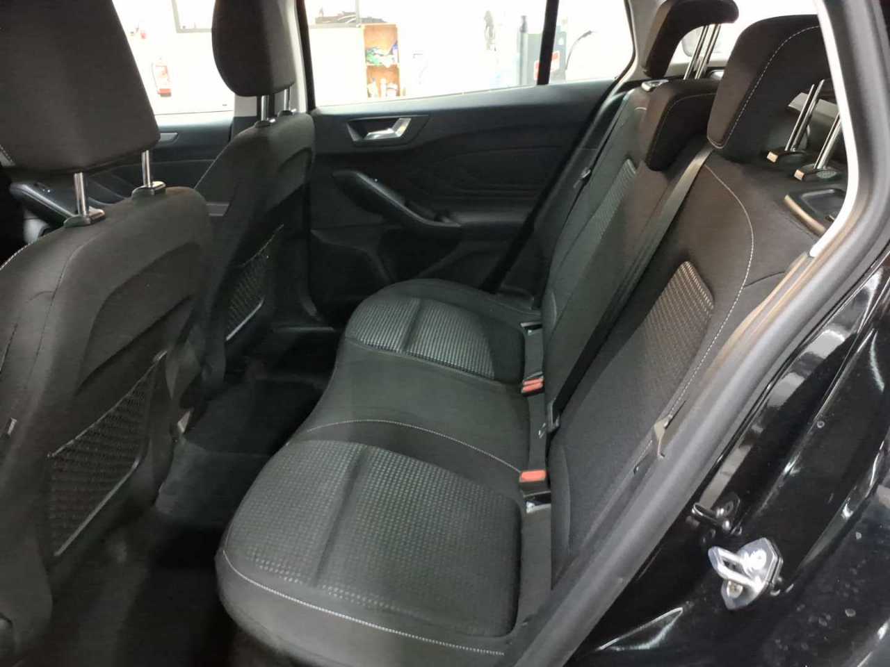 Ford Focus Turnier 1.5 EcoBlue Start-Stopp-System COOL&CONNECT 13
