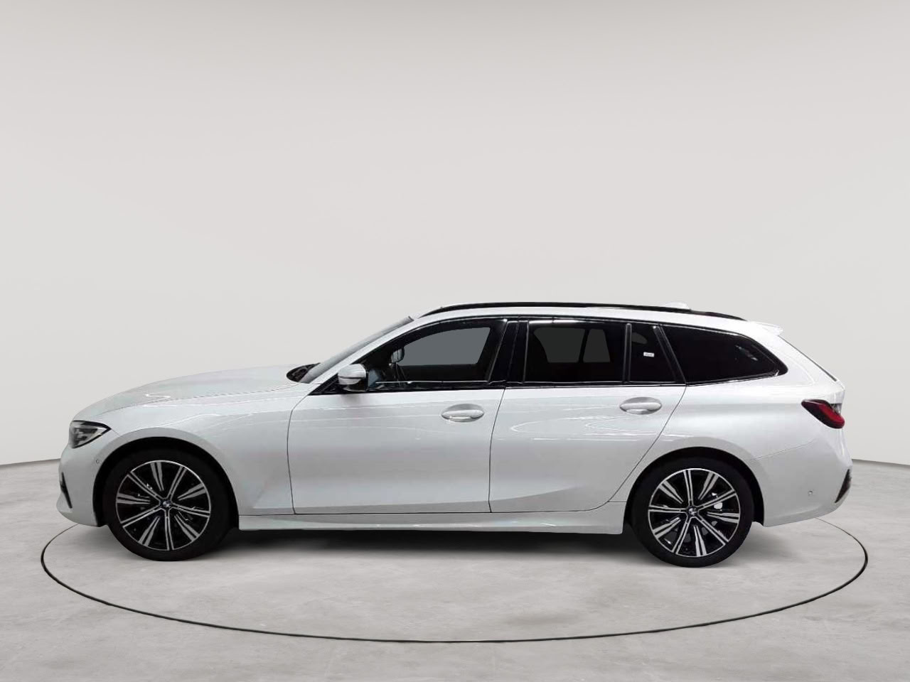 BMW 320d Touring xDrive Aut. Sport Line 6