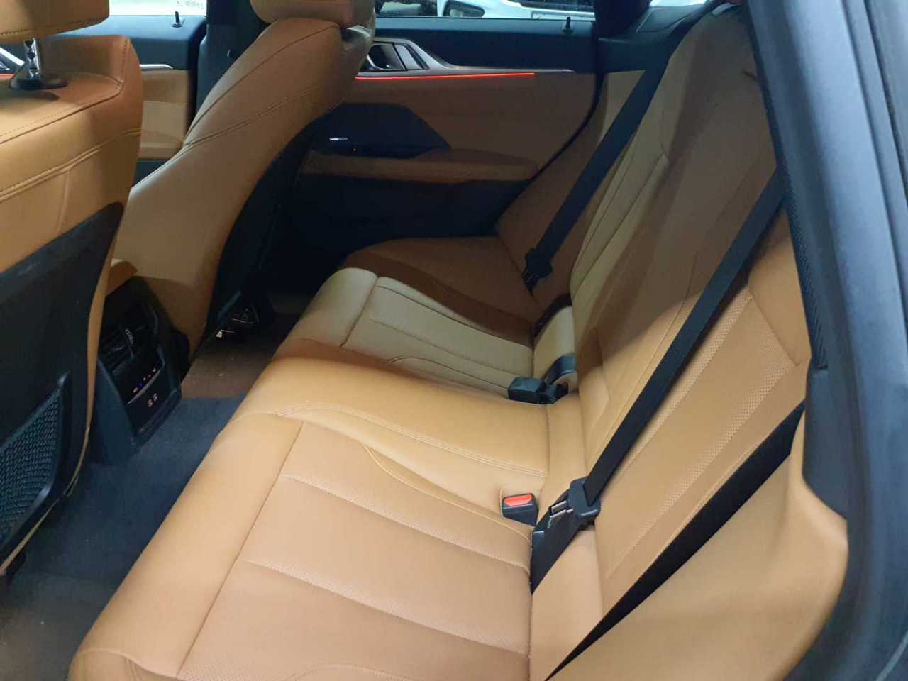 BMW M440i xDrive Gran Coupe 13