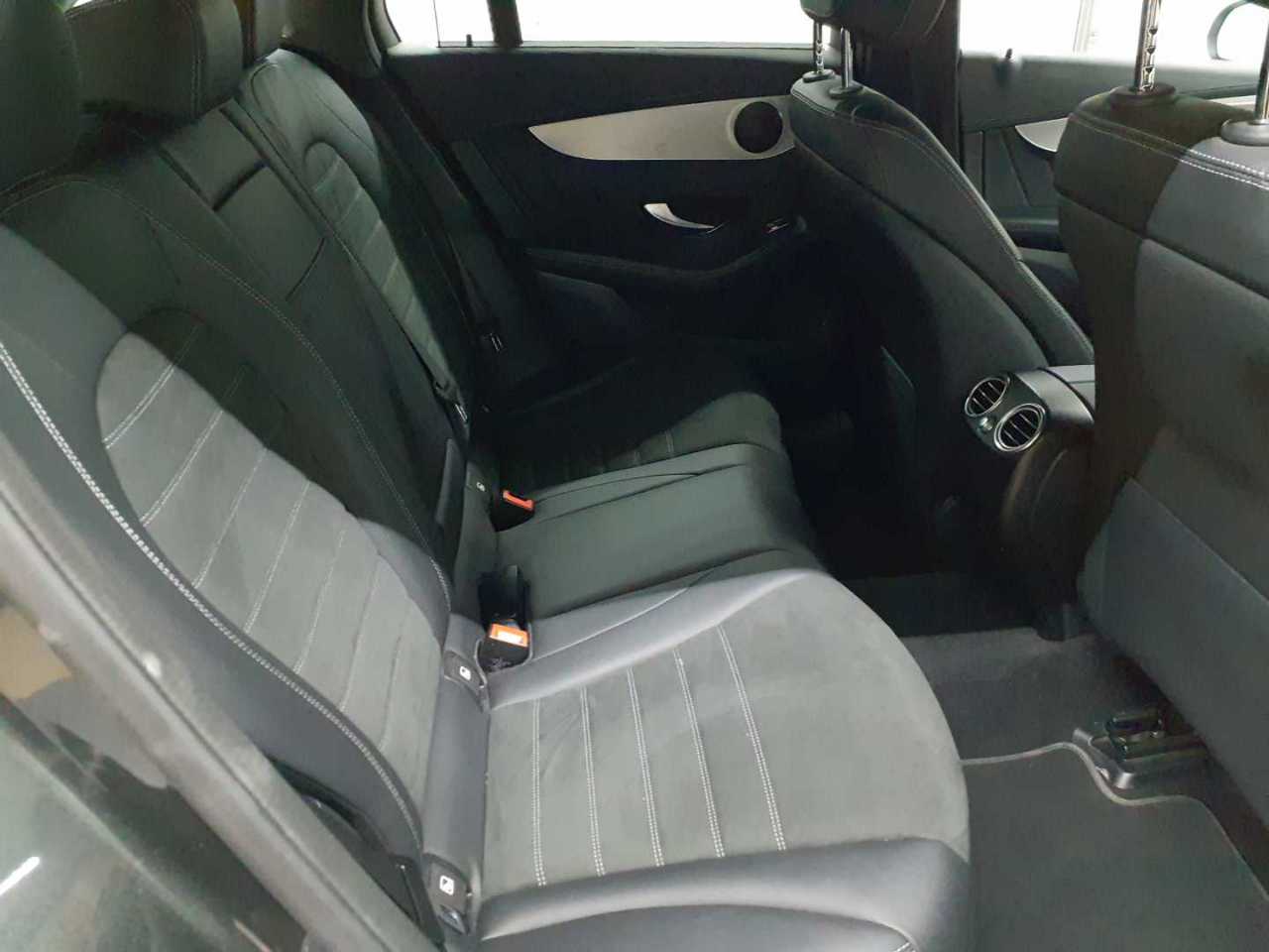 Mercedes-Benz GLC 300 de 4Matic 9G-TRONIC AMG Line 14