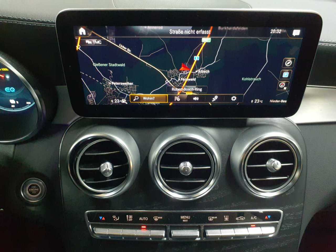 Mercedes-Benz GLC 300 de 4Matic 9G-TRONIC AMG Line 12