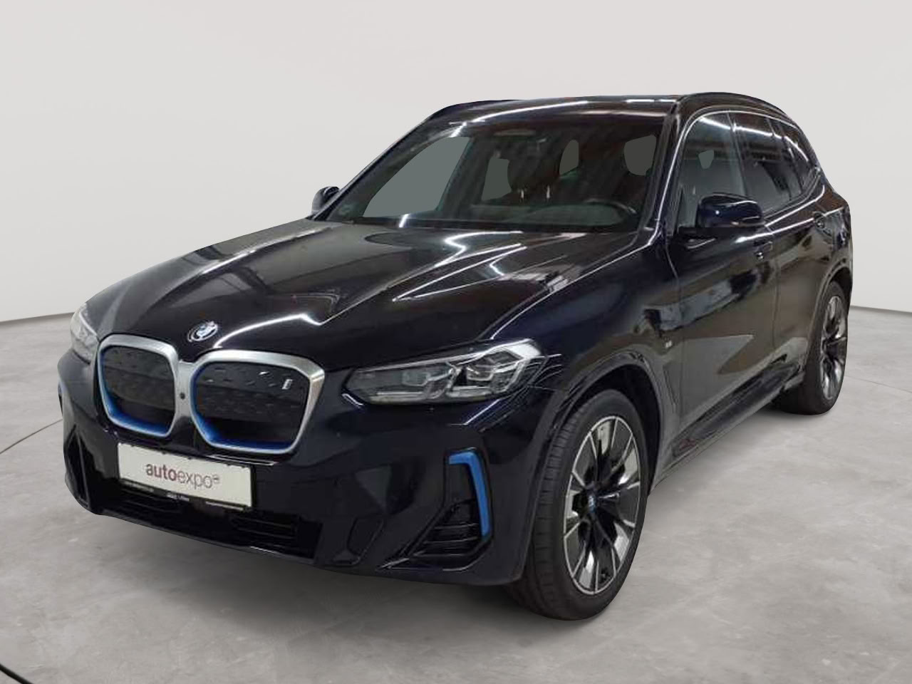 BMW iX3 Impressive 2