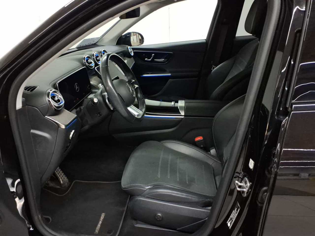 Mercedes-Benz GLC 220 d 4Matic 9G-TRONIC AMG Line Advanced 7