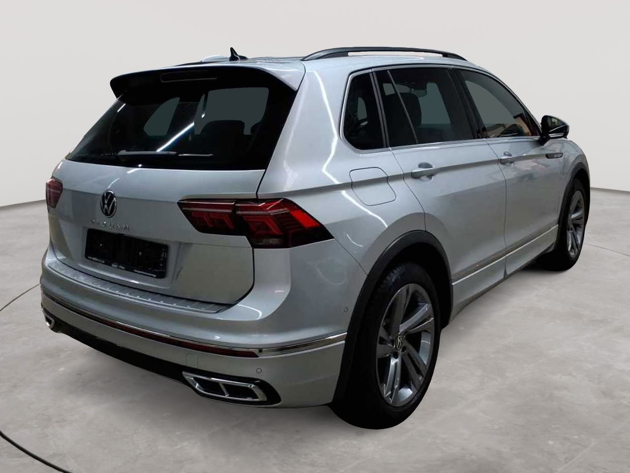 Volkswagen Tiguan 1.5 TSI OPF DSG R-Line 4