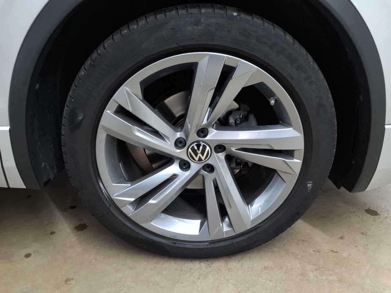 Volkswagen Tiguan 1.5 TSI OPF DSG R-Line 17