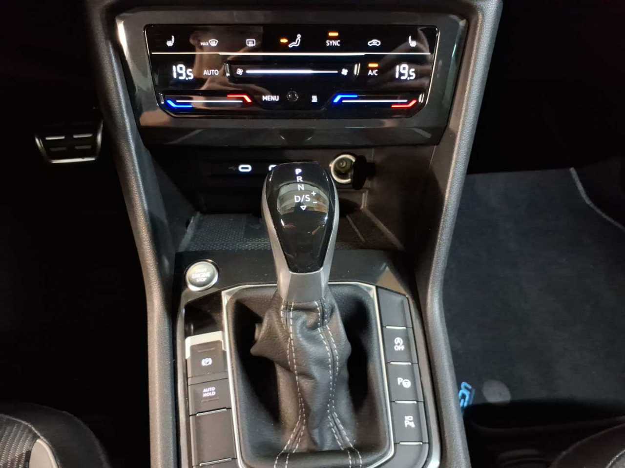 Volkswagen Tiguan 1.5 TSI OPF DSG R-Line 10