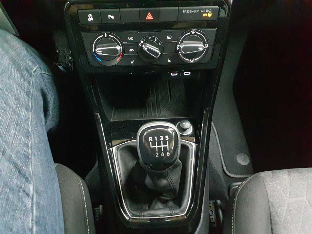 Volkswagen T-Cross 1.0 TSI OPF Life 10