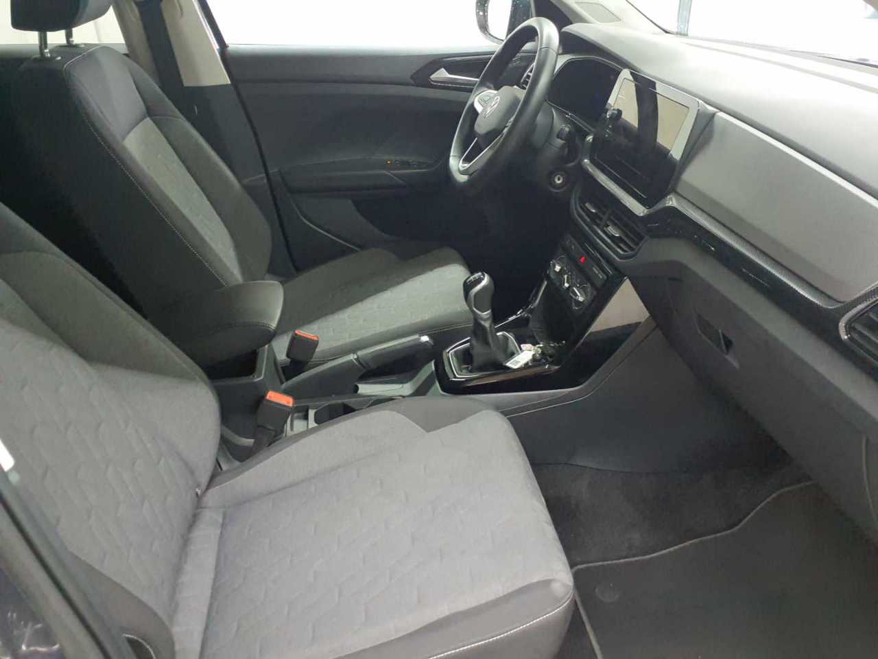 Volkswagen T-Cross 1.0 TSI OPF Life 8