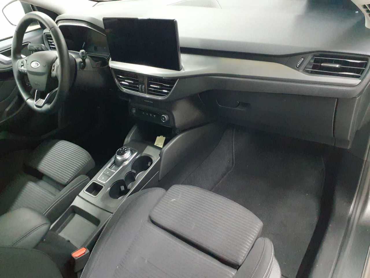 Ford Focus Turnier 1.5 EcoBlue Start-Stopp-System Aut. TITANIUM 9
