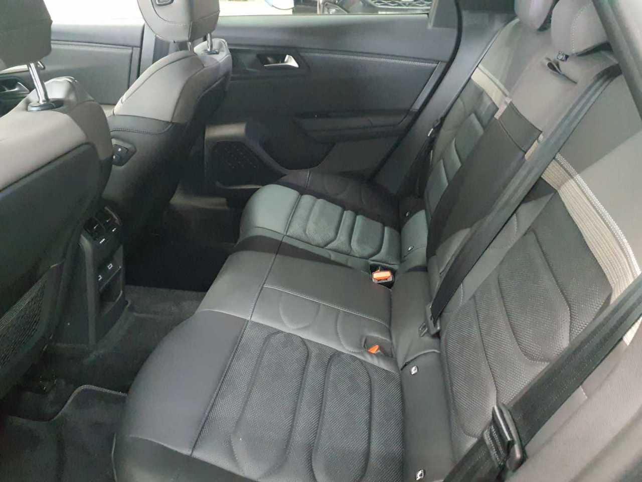 Citroën C5 X Hybrid 225 Start&Stopp e-EAT8 SHINE PACK 14