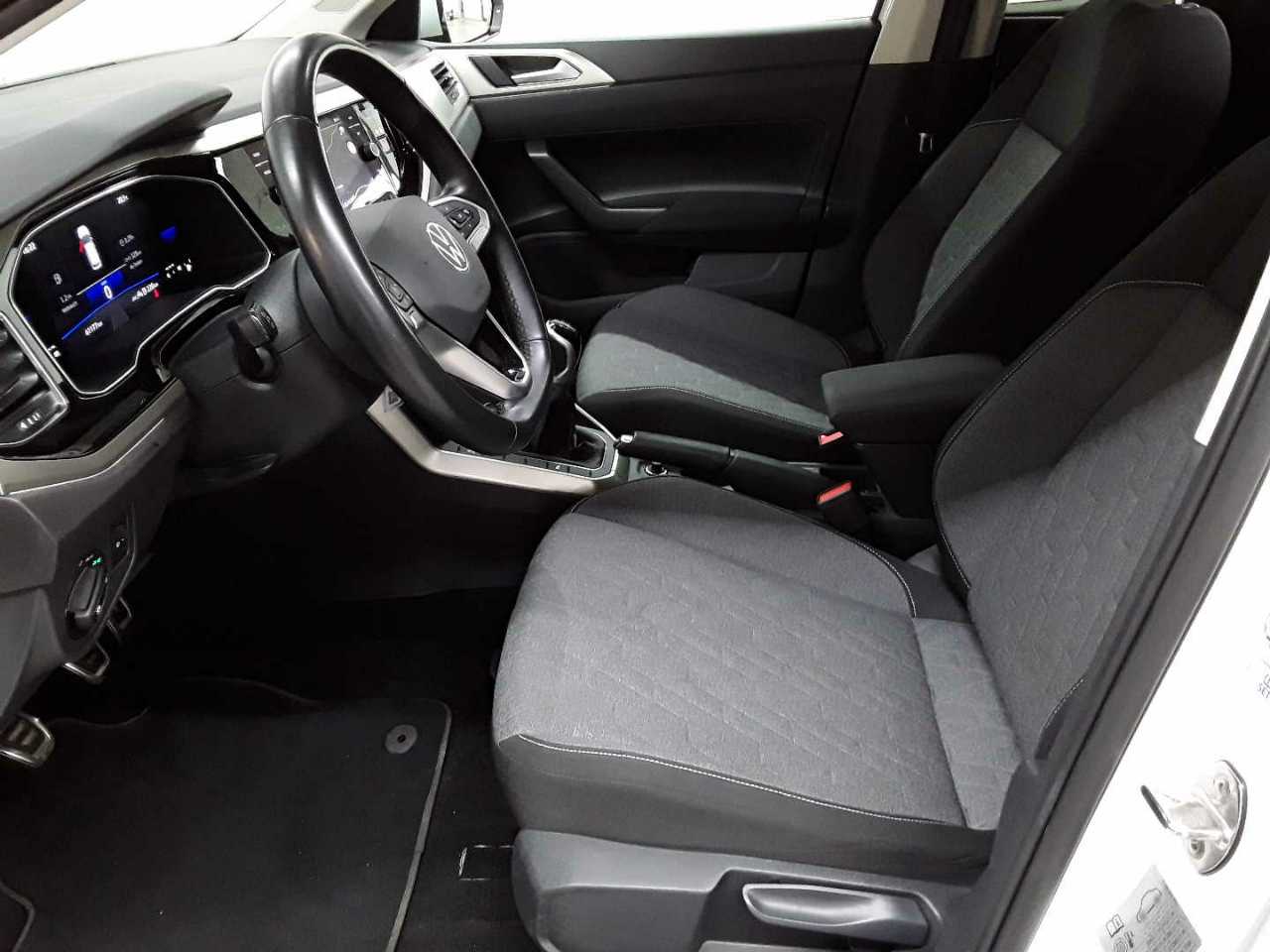Volkswagen Polo 1.0 Move 7