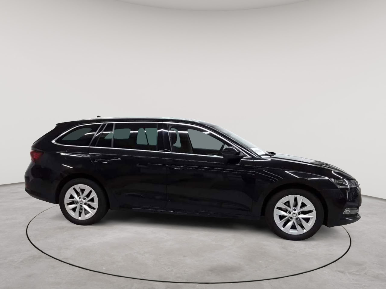 Skoda Octavia Combi 2.0 TDI DSG Style 3