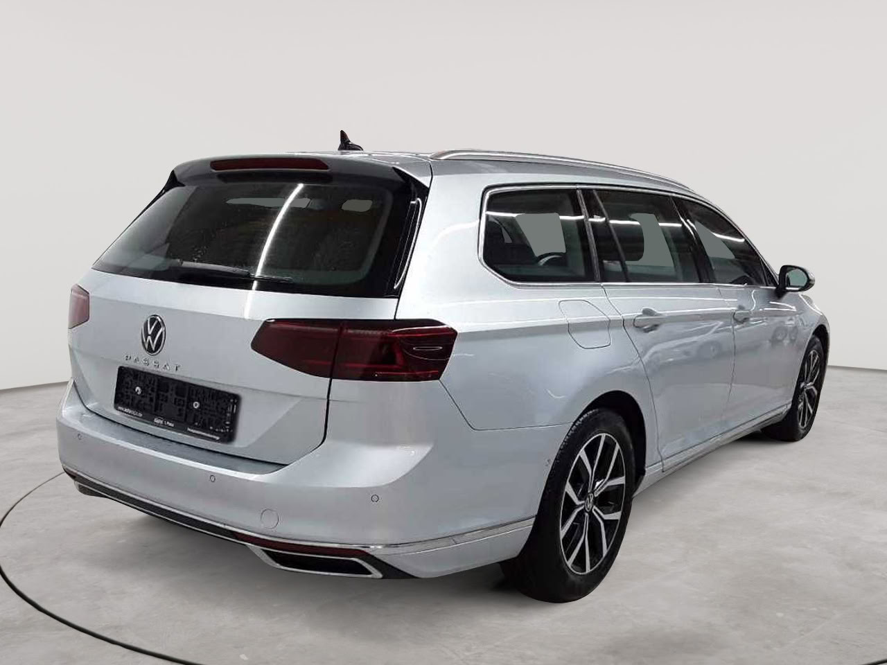 Volkswagen Passat Variant 2.0 TDI SCR Elegance 4
