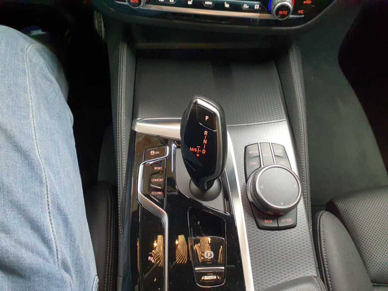 BMW 520d Touring Aut. 10