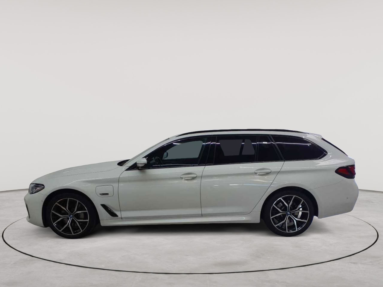 BMW 530e xDrive Touring Aut. 6