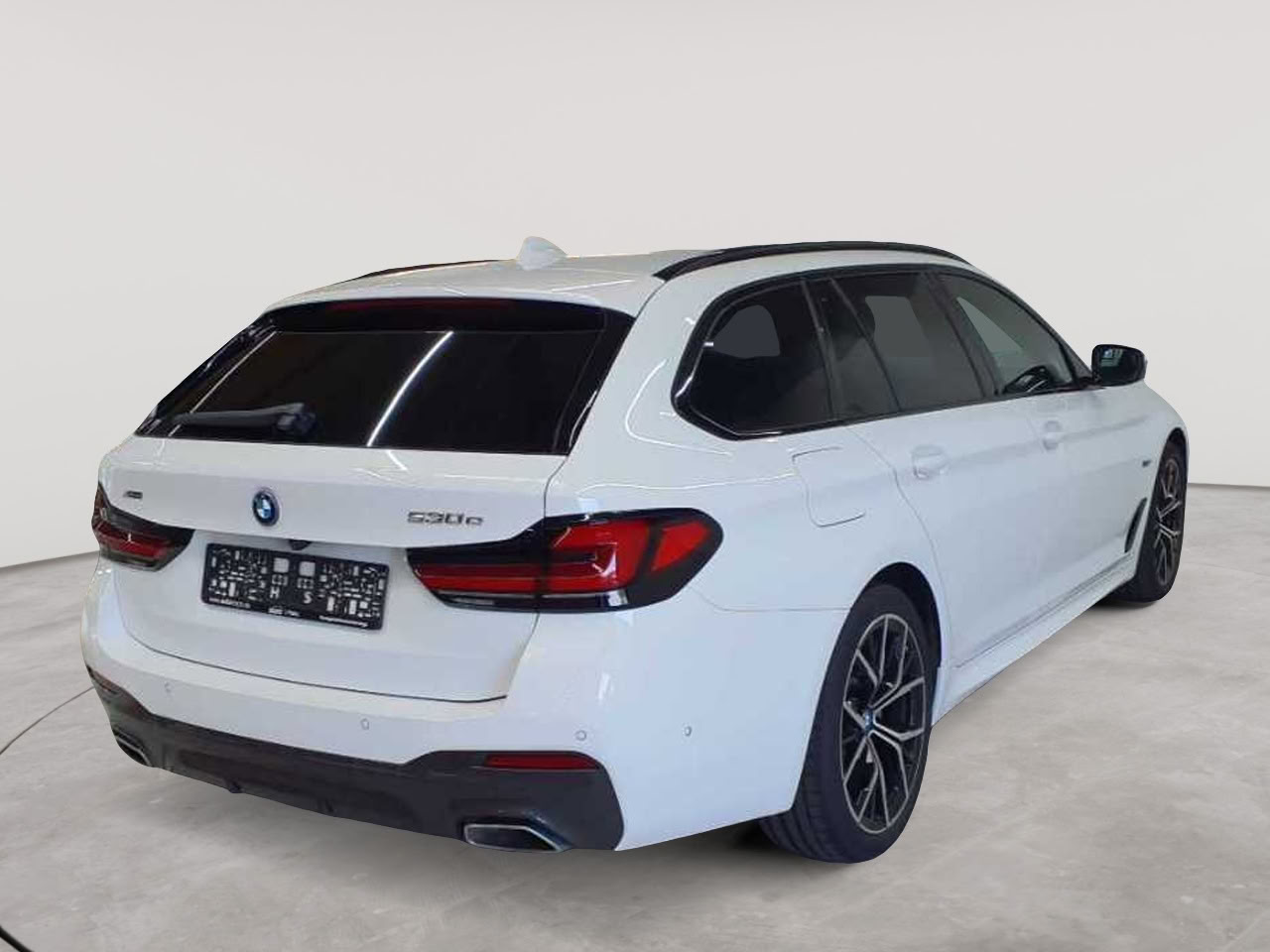 BMW 530e xDrive Touring Aut. 4
