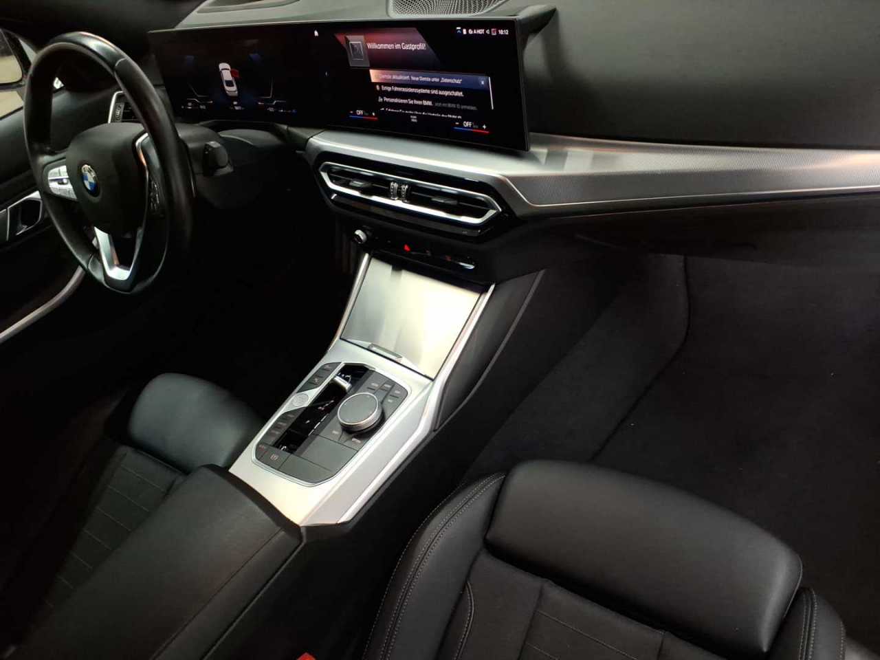 BMW 318d Aut. 9