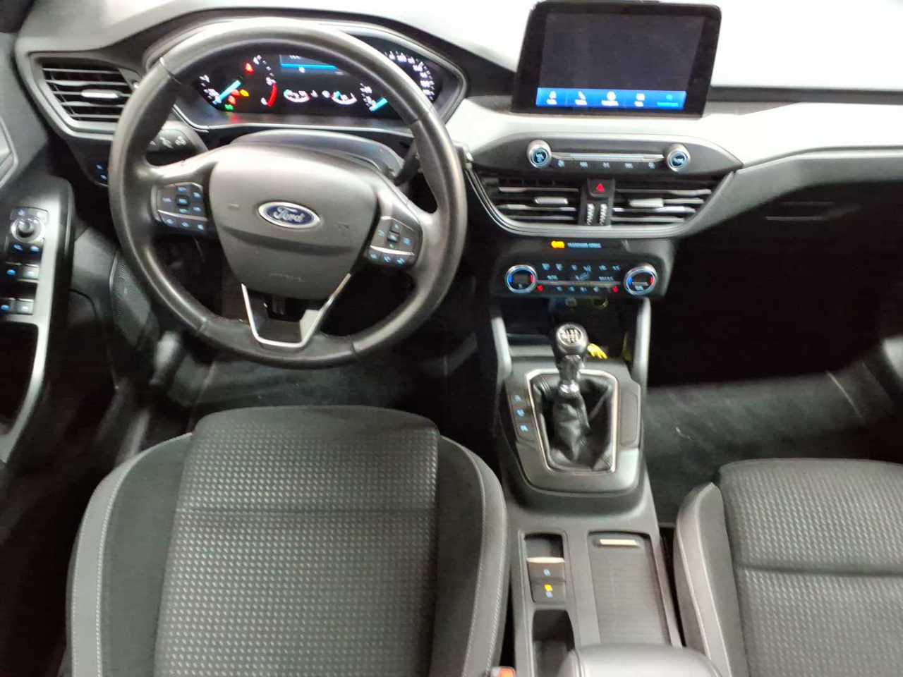 Ford Focus Turnier 1.5 EcoBlue Start-Stopp-System COOL&CONNECT 10