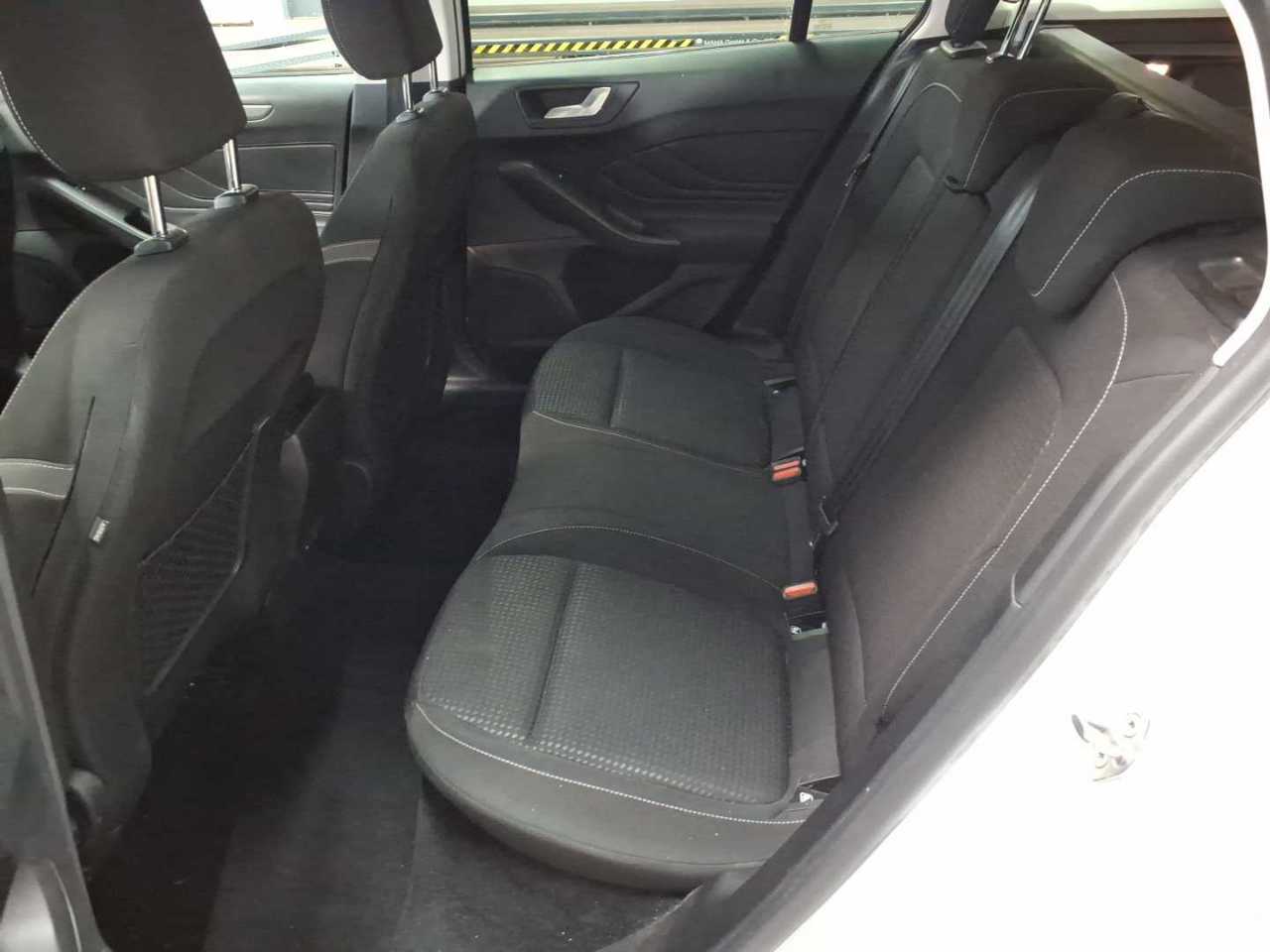Ford Focus Turnier 1.5 EcoBlue Start-Stopp-System COOL&CONNECT 13