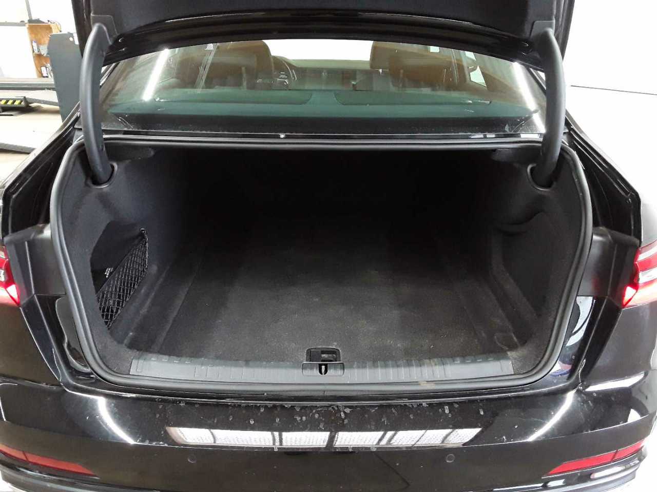 Audi A6 40 TDI S tronic design 15