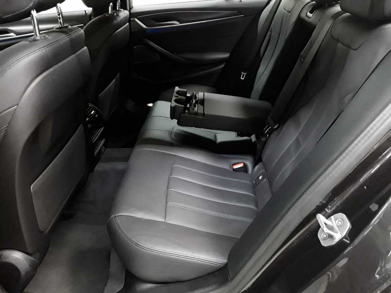 BMW 545e xDrive Aut. 13
