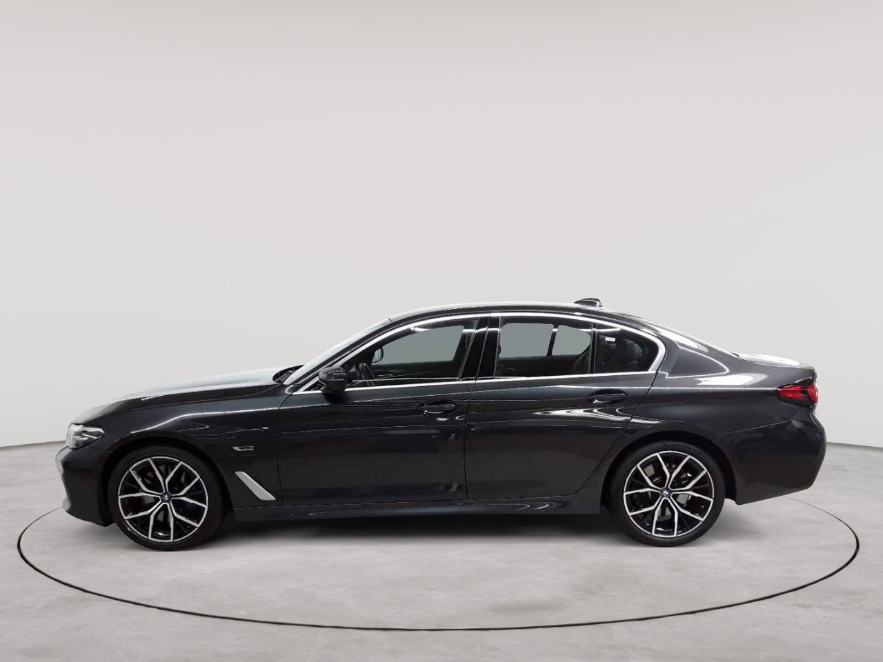 BMW 545e xDrive Aut. 6