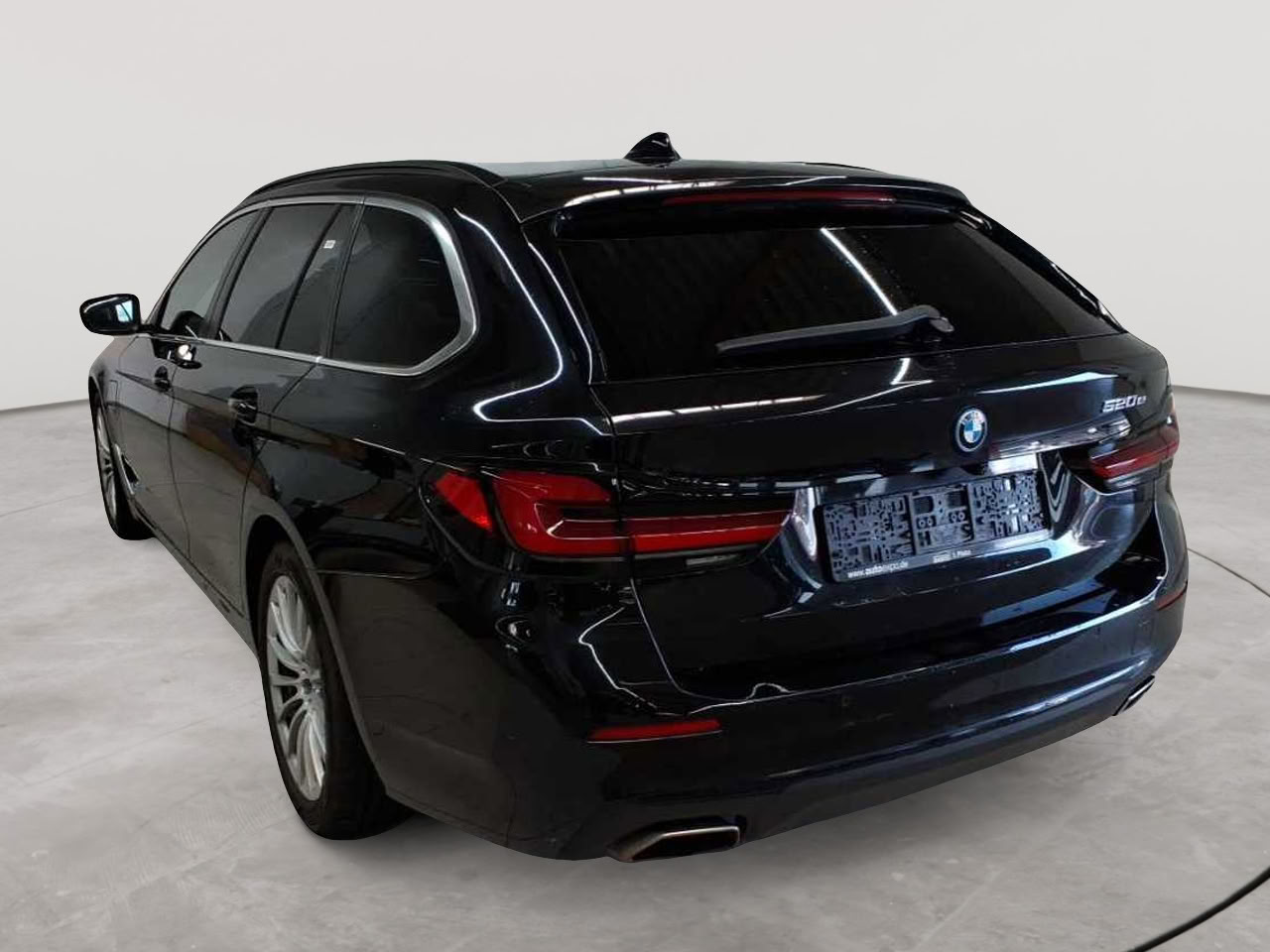 BMW 520e Touring Aut. 5