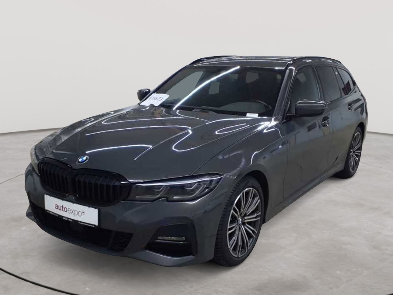 BMW 320d Touring xDrive Aut. M Sport 2