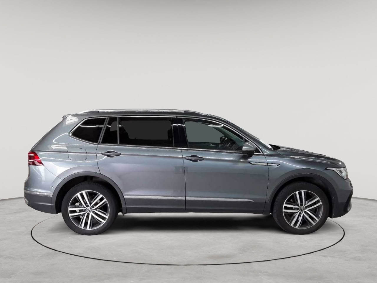 Volkswagen Tiguan Allspace 2.0 TDI SCR 4Motion DSG Elegance 3