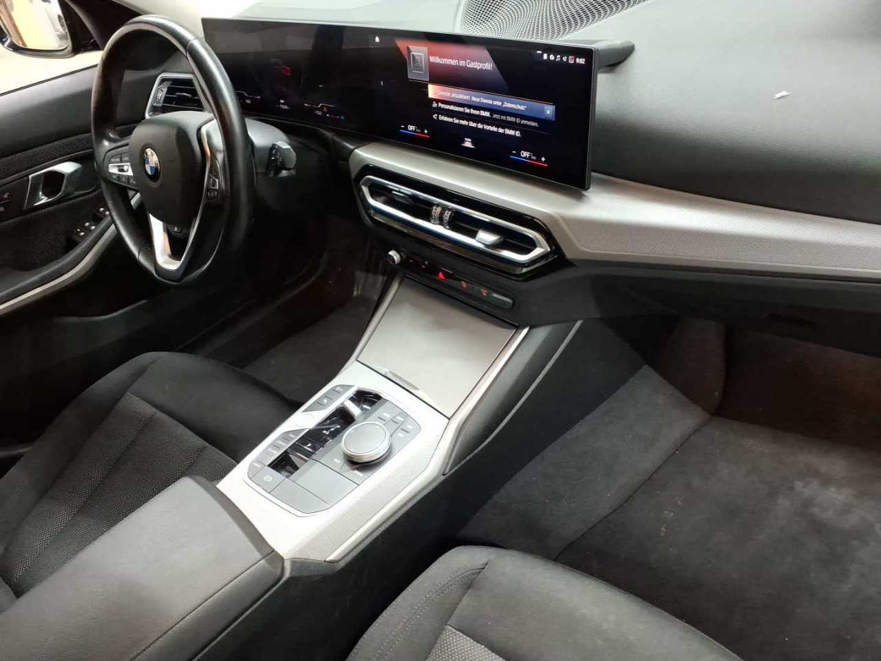 BMW 318d Touring Aut. 9