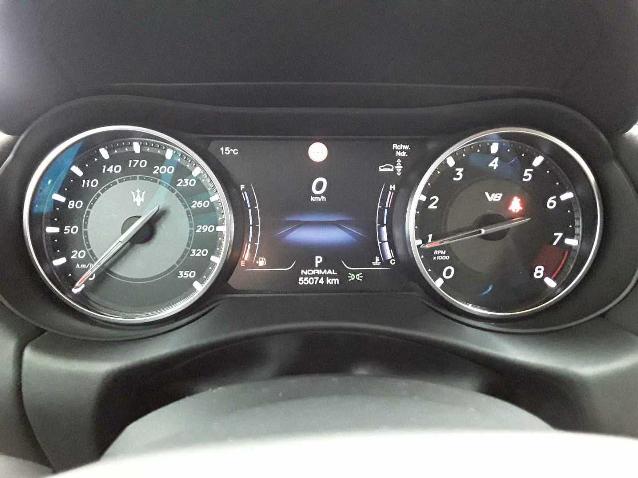 Maserati Levante Trofeo 11