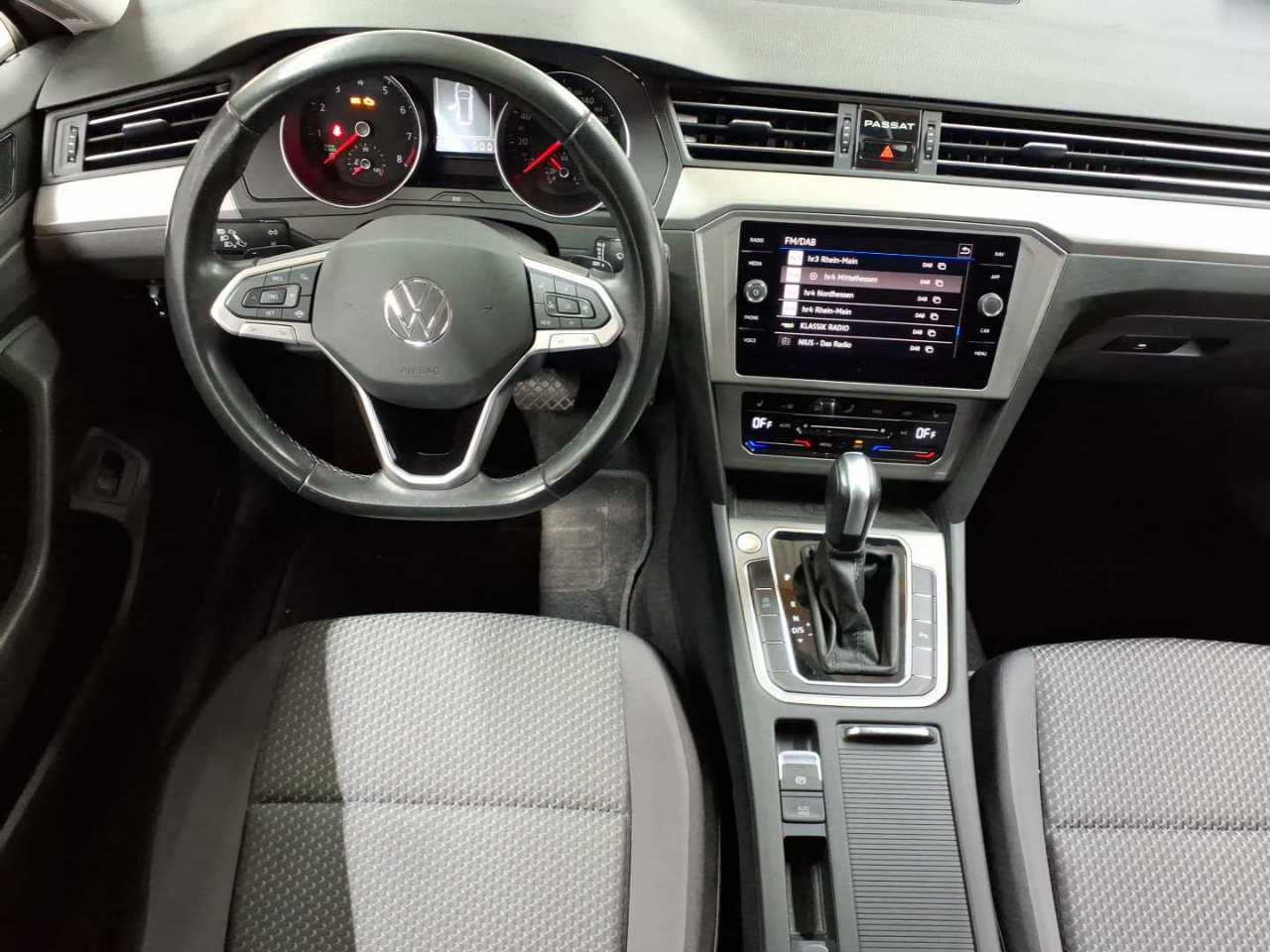Volkswagen Passat Variant 1.5 TSI OPF DSG Conceptline 10
