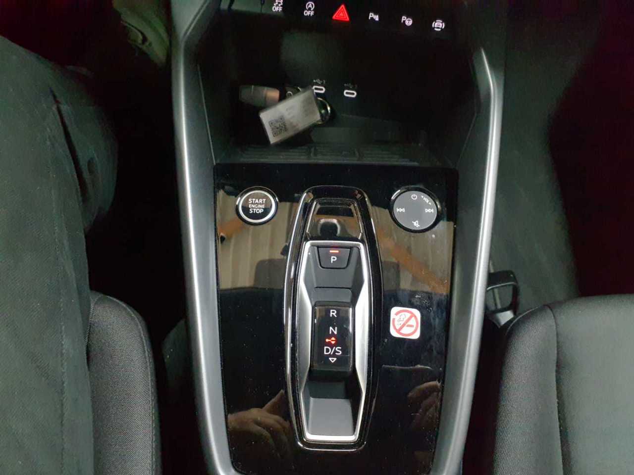 Audi A3 30 TFSI Sportback S tronic advanced 10