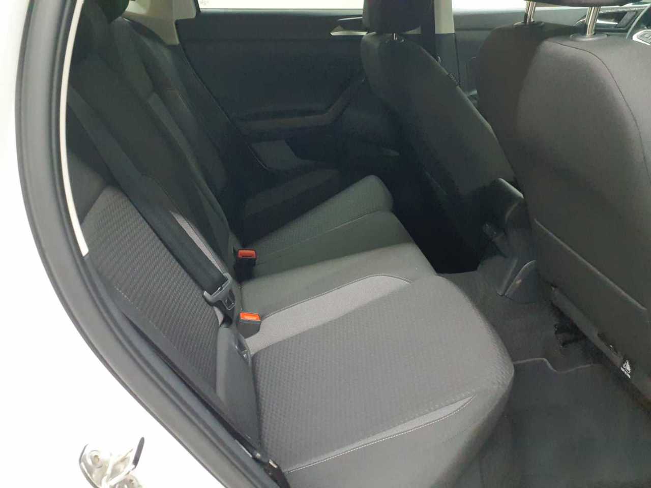 Volkswagen Polo 1.0 Life 14