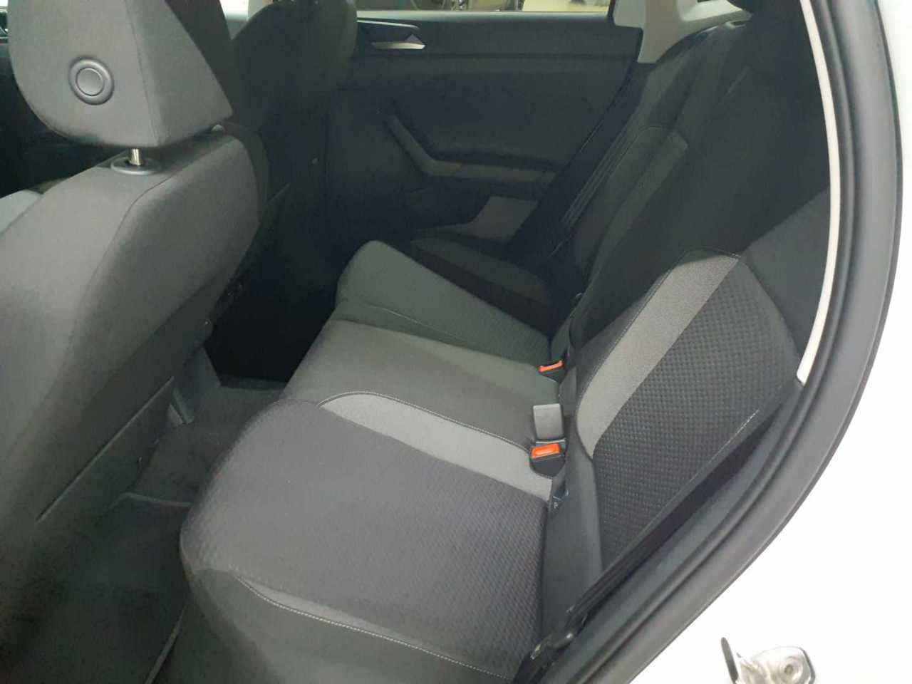 Volkswagen Polo 1.0 Life 13