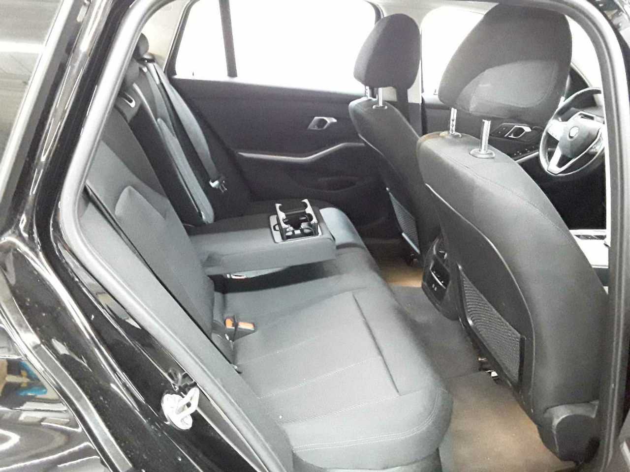 BMW 318d Touring Aut. 14