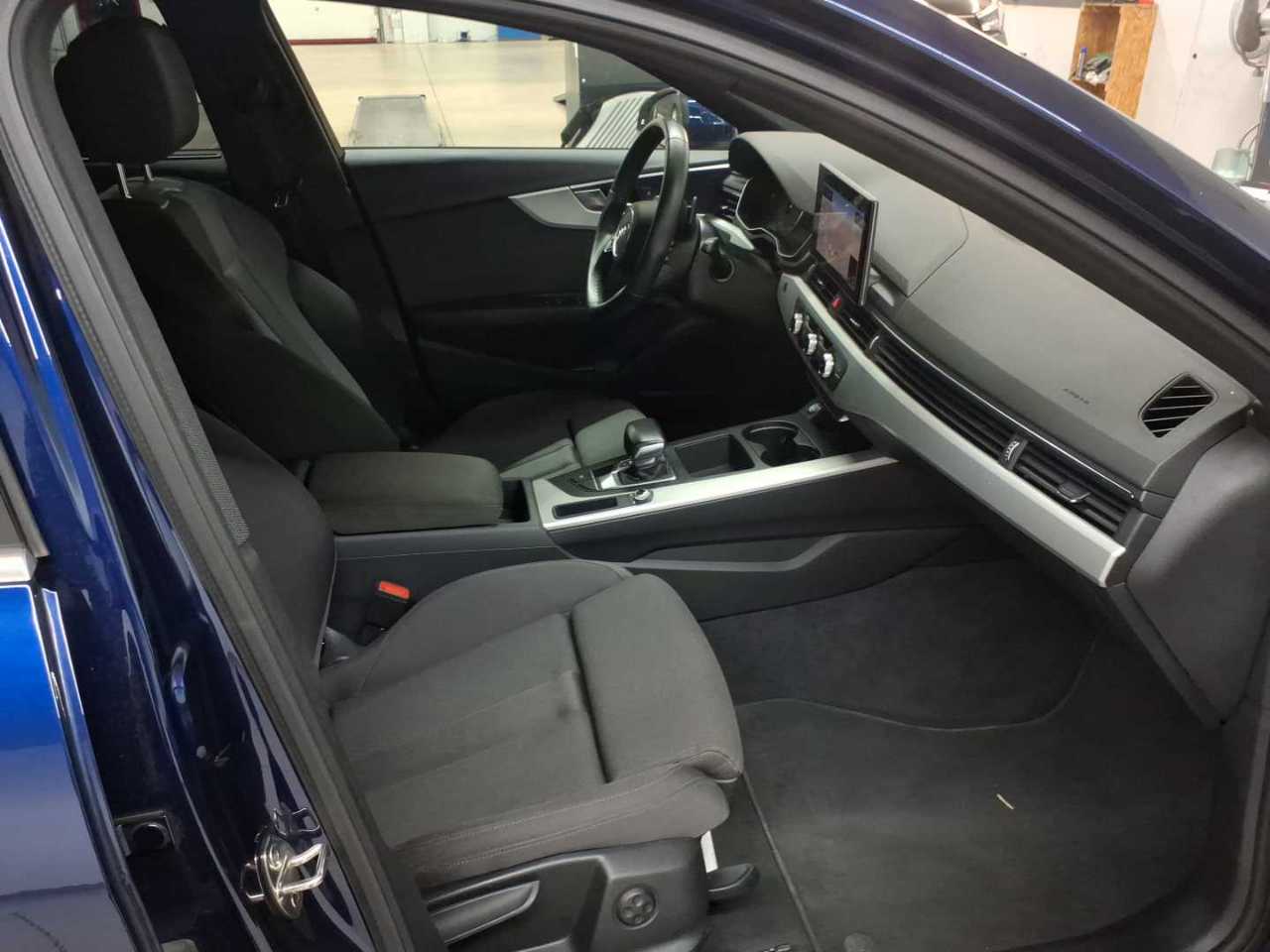 Audi A4 Avant 40 TDI S tronic advanced 8