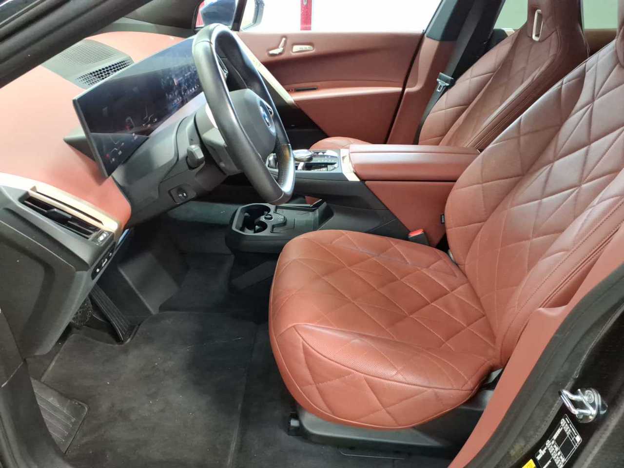 BMW iX xDrive40 7